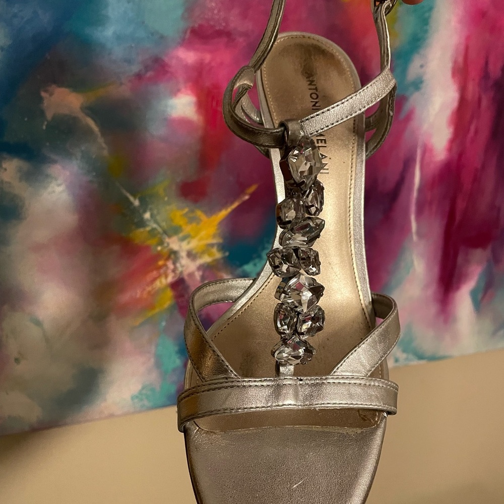 Antonio Melani silver and rhinestone low heel dressy sandal. - Picture 1 of 6